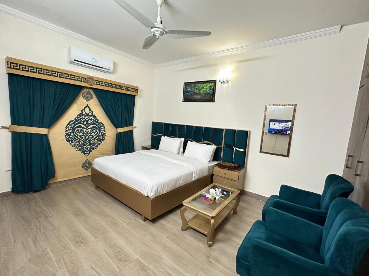 Clifton Royal Family Guest House Islamabad Exterior photo